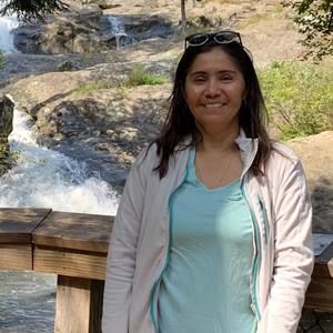 Meet your Posher, Teresa